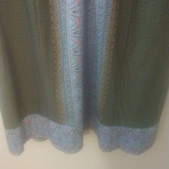 Summer dress Size 2X - Picture 4 of 9